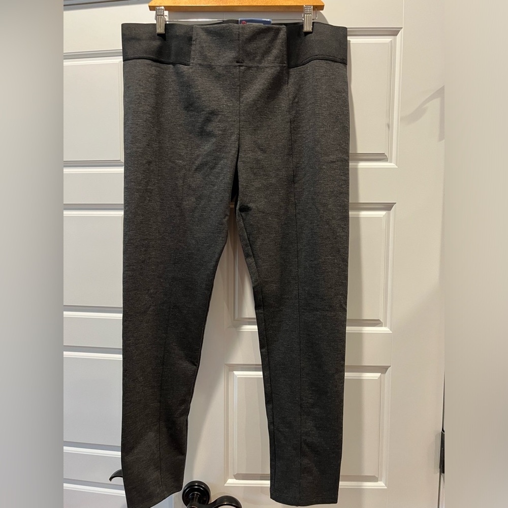Simply Vera Vera Wang ponte pants. XL